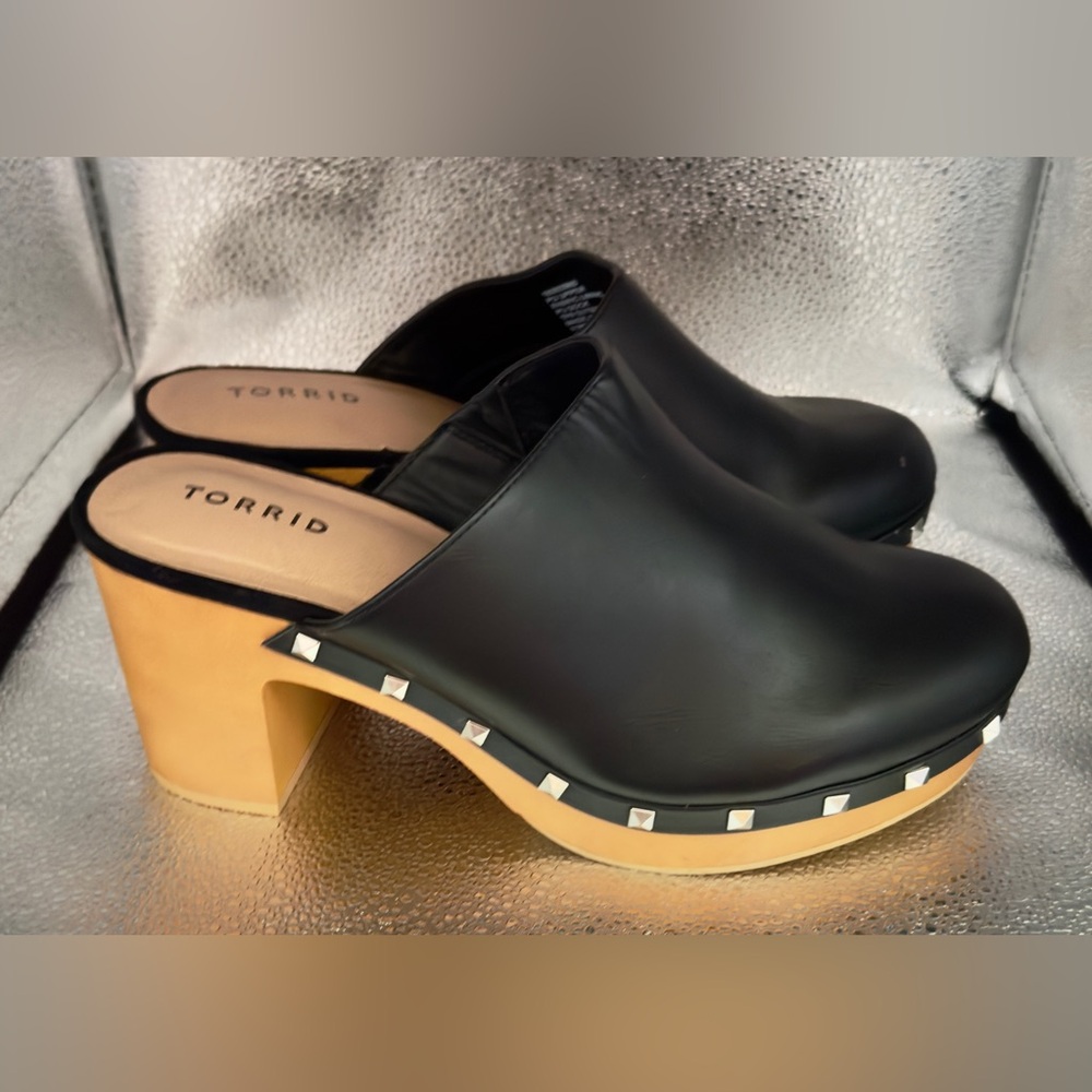 TORRID WIDE WIDTH Black Studded Platform Clogs - image 4
